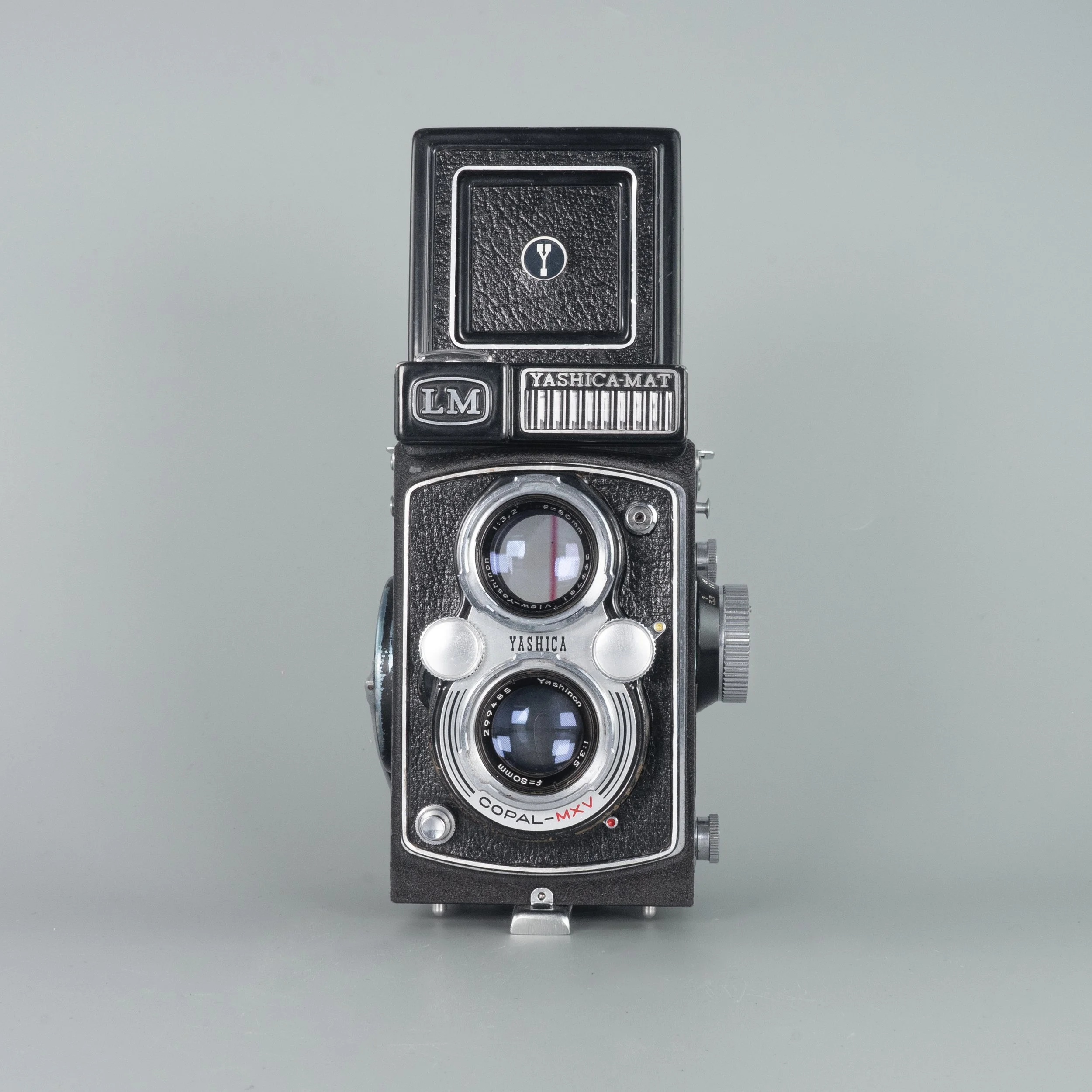 Yashica-Mat LM — LensFayre